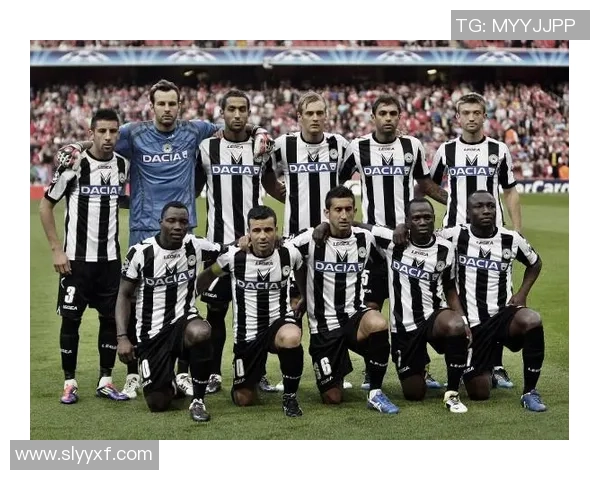 北京足球队在邀请赛中以58分稳居积分榜首位展现强劲实力